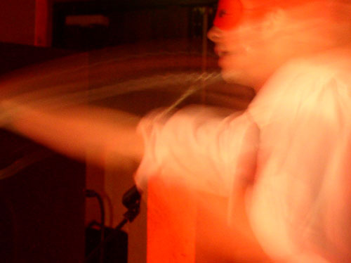 delarge photo gallery - Amateur Dramatics - Live on the 1st April 2004 - photos by Paul Burgess