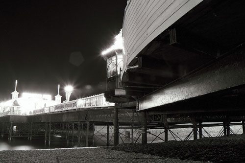 delarge photo gallery - Brighton Nights - photos by David Flindall