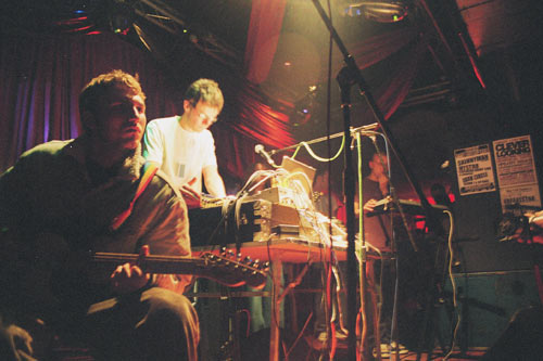 Sketchie (Mechanical Insects) Live at the Brighton Hip Hop Festival - 12th September 2004