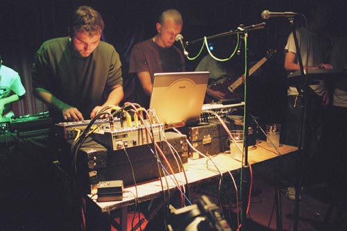 Sketchie (Mechanical Insects) Live at the Brighton Hip Hop Festival - 12th September 2004