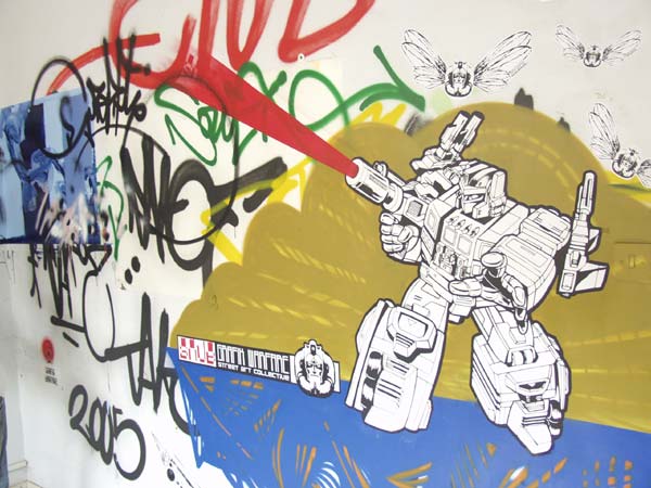 Another Grafik Warfare Session...